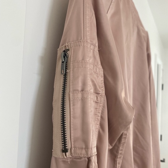 Members Only Jacket - Picture 6 of 8